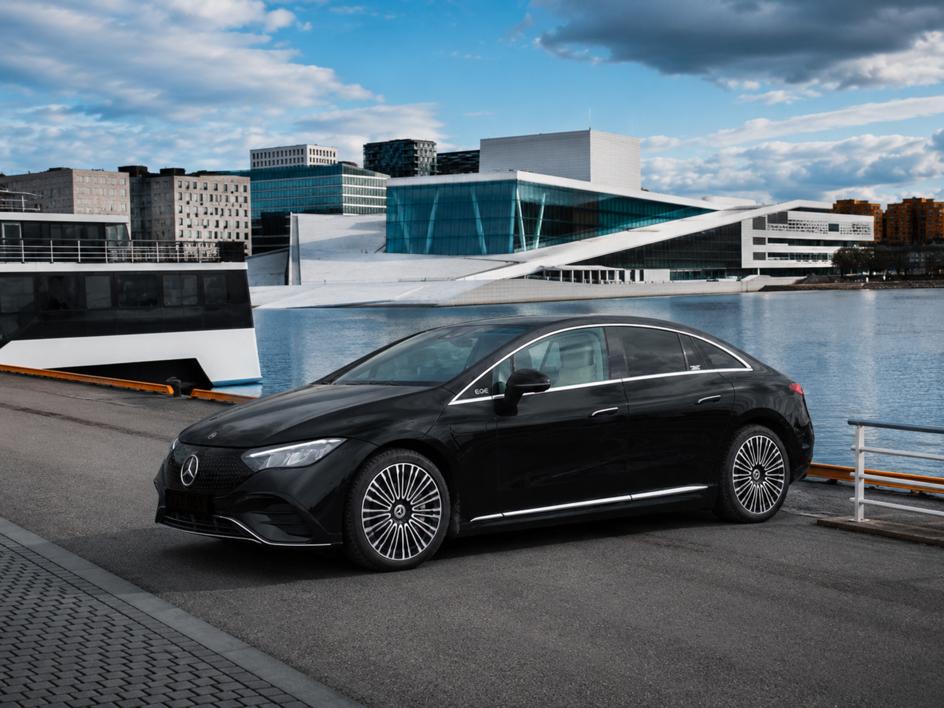 Mercedes E-Class exterior